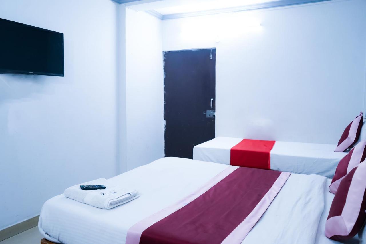 Comodo Satya Niketan Residency นิวเดลี ภายนอก รูปภาพ